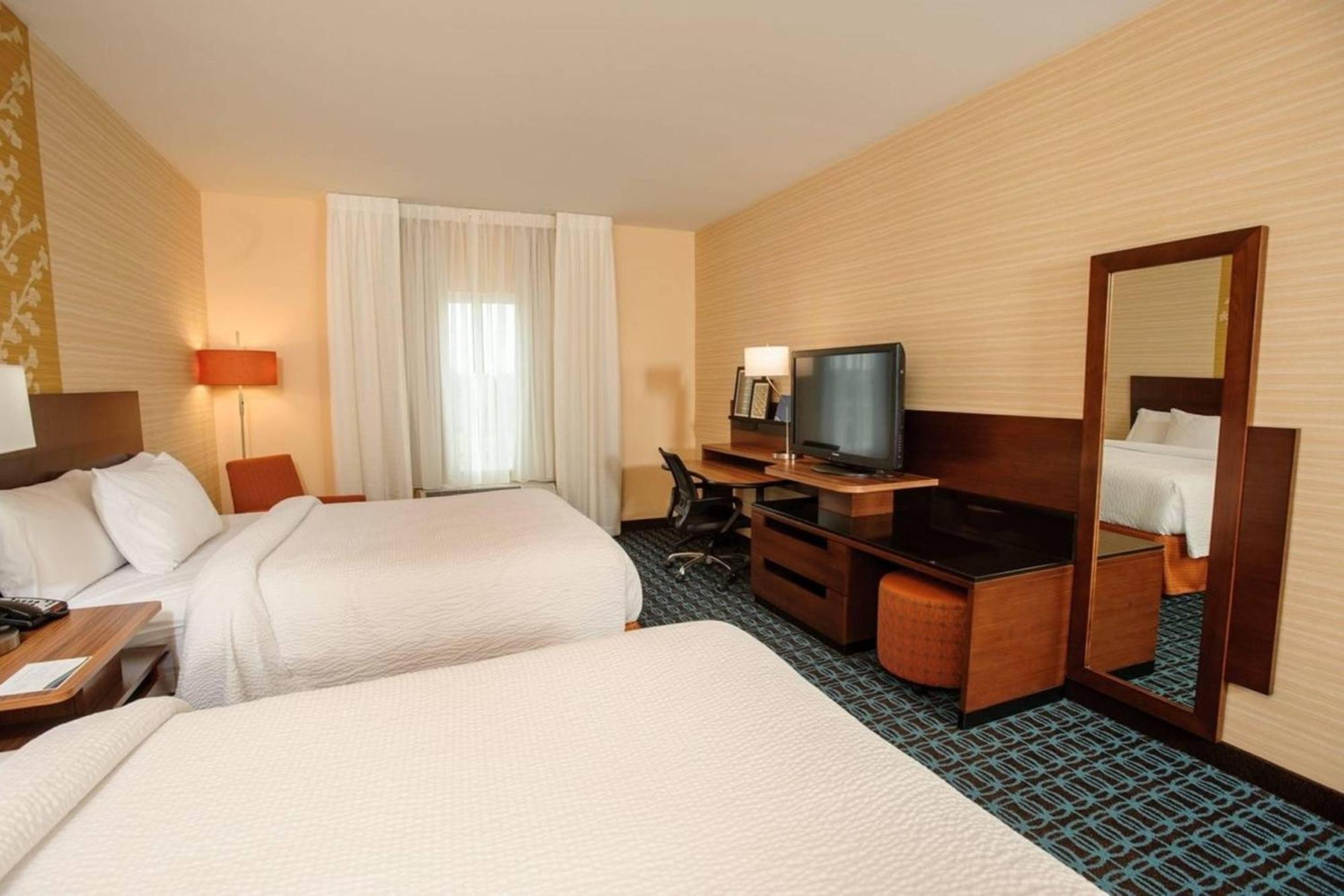 Fairfield Inn & Suites By Marriott Athens I-65 Экстерьер фото